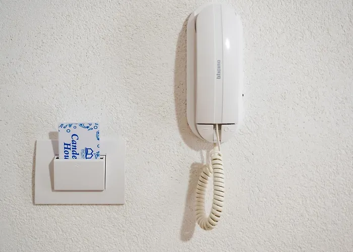 Incao Candeloro House צ'פאלו